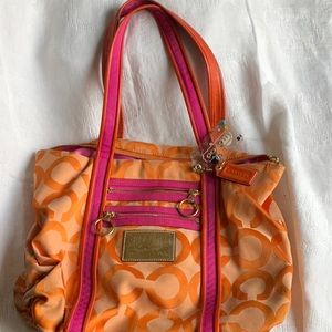 Coach shoulder bag